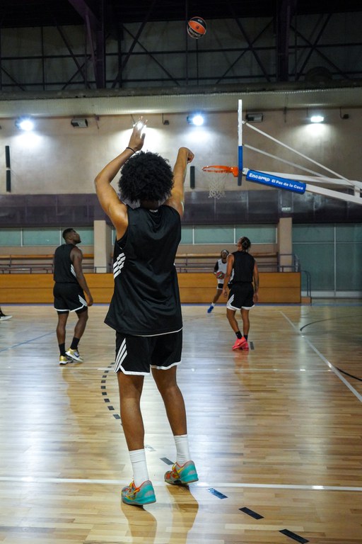 20250904 Estada del Paris Basketball al Pas de la Casa