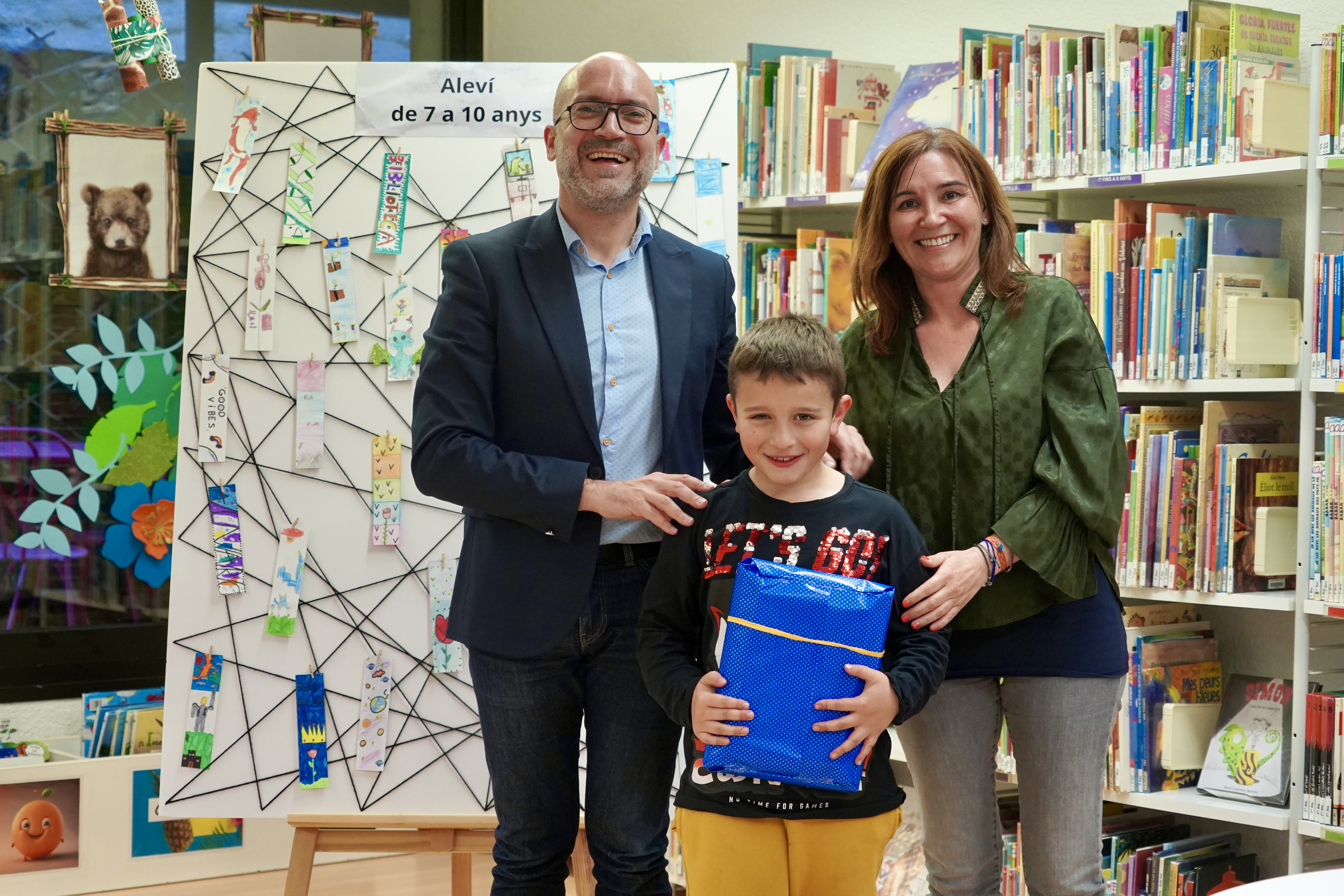 Concurs de punts de llibre @ComuEncamp