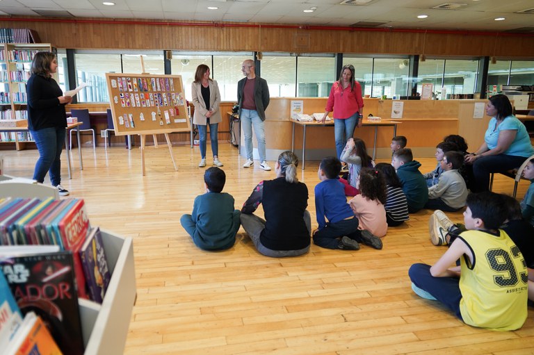 Concurs de punts de llibre @ComuEncamp
