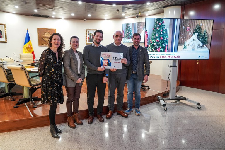 Premis V Concurs aparadors i decoracions de Nadal Encamp i El Pas de la Casa
