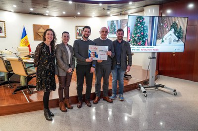 Premis V Concurs aparadors i decoracions de Nadal Encamp i El Pas de la Casa.