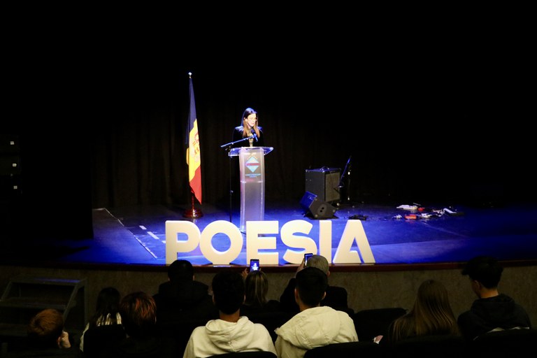 IDia mundial de la Poesia a EncampMG_2810.jpg