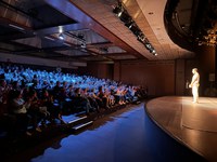 L'obra teatral 'Sélectionné' s'emporta l'ovació del públic en la representació feta a Encamp