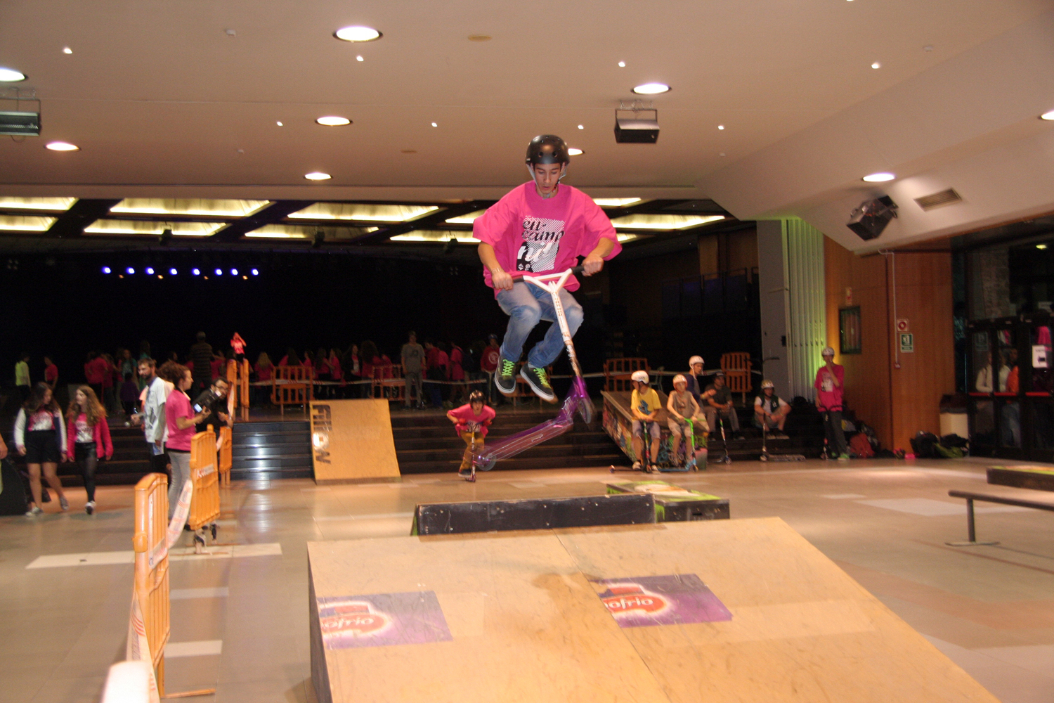 Encamp Nit 2015-010.JPG