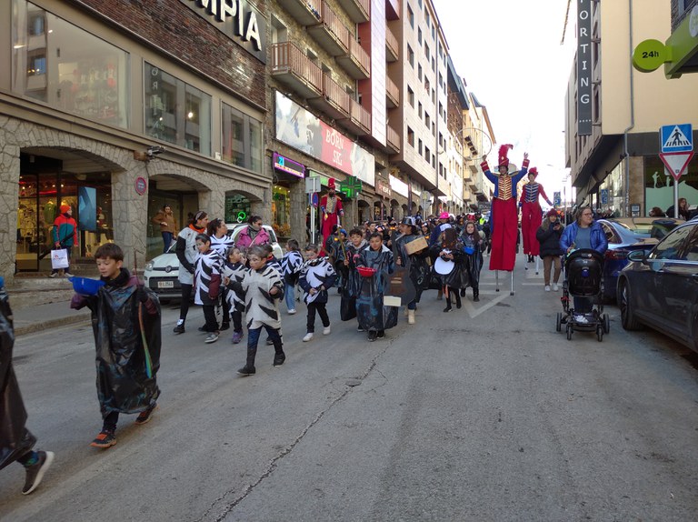 Rua de Carnaval escoles del Pas de la Casa