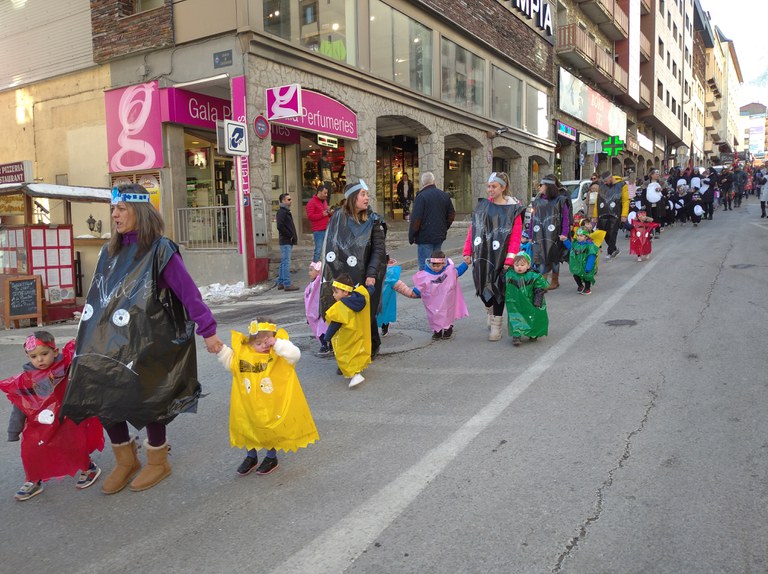 Rua de Carnaval escoles del Pas de la Casa