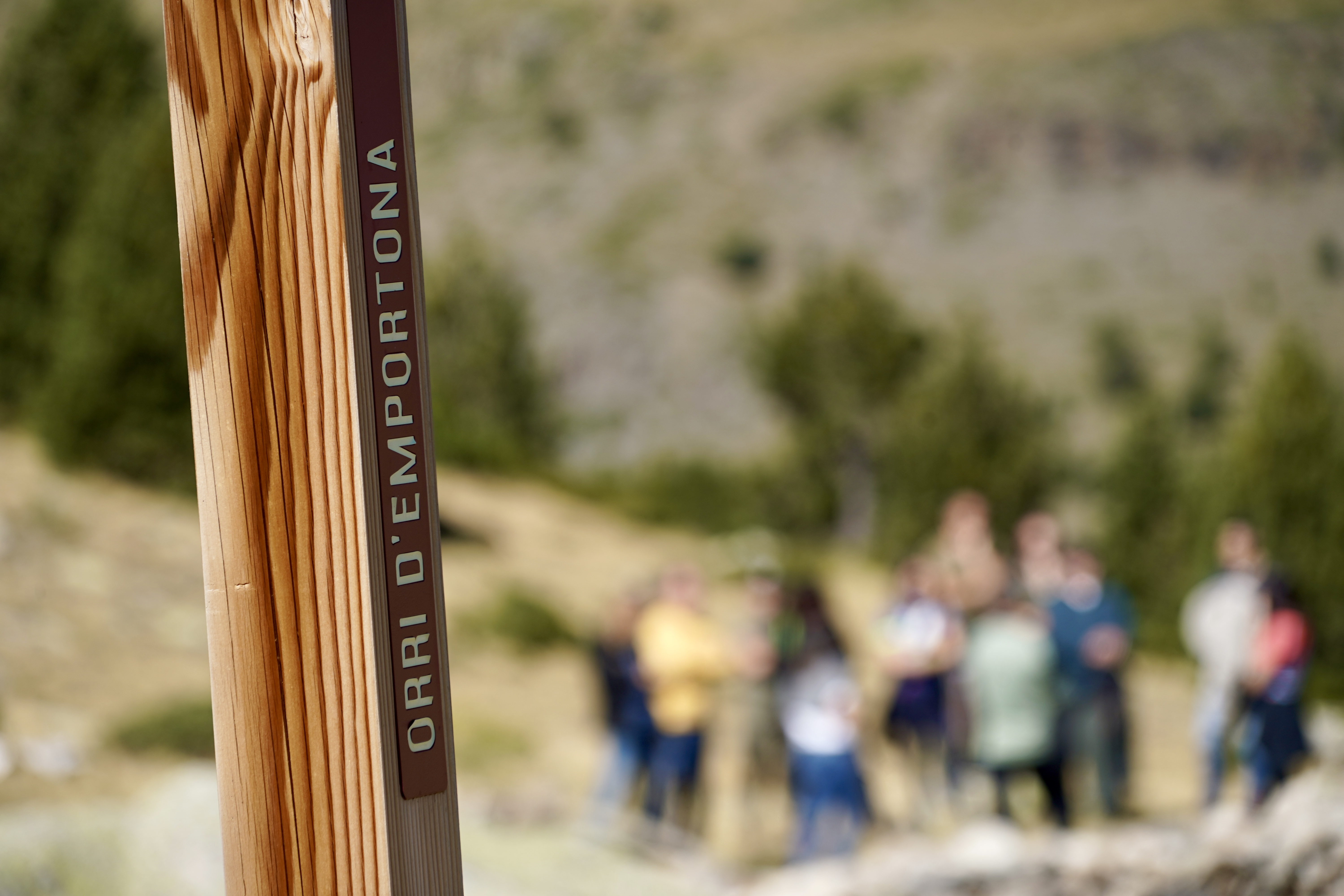 Visita al dolmen del Cubil i a part de la ruta dels orris @ComuEncamp