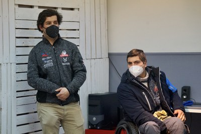 Trobada al PIJ amb l'equip xilè d'esquí paralímpic. 3 de febrer de 2022.