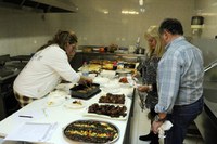 Un centenar de persones es reuneix per a celebrar la 24a edició de la Festa culinària de l'APAE