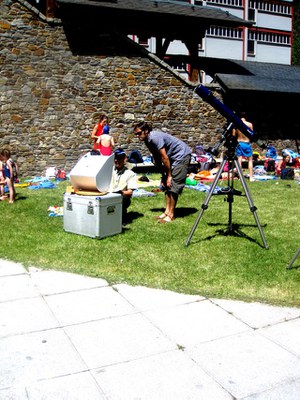 Taller d'observació del Sol.