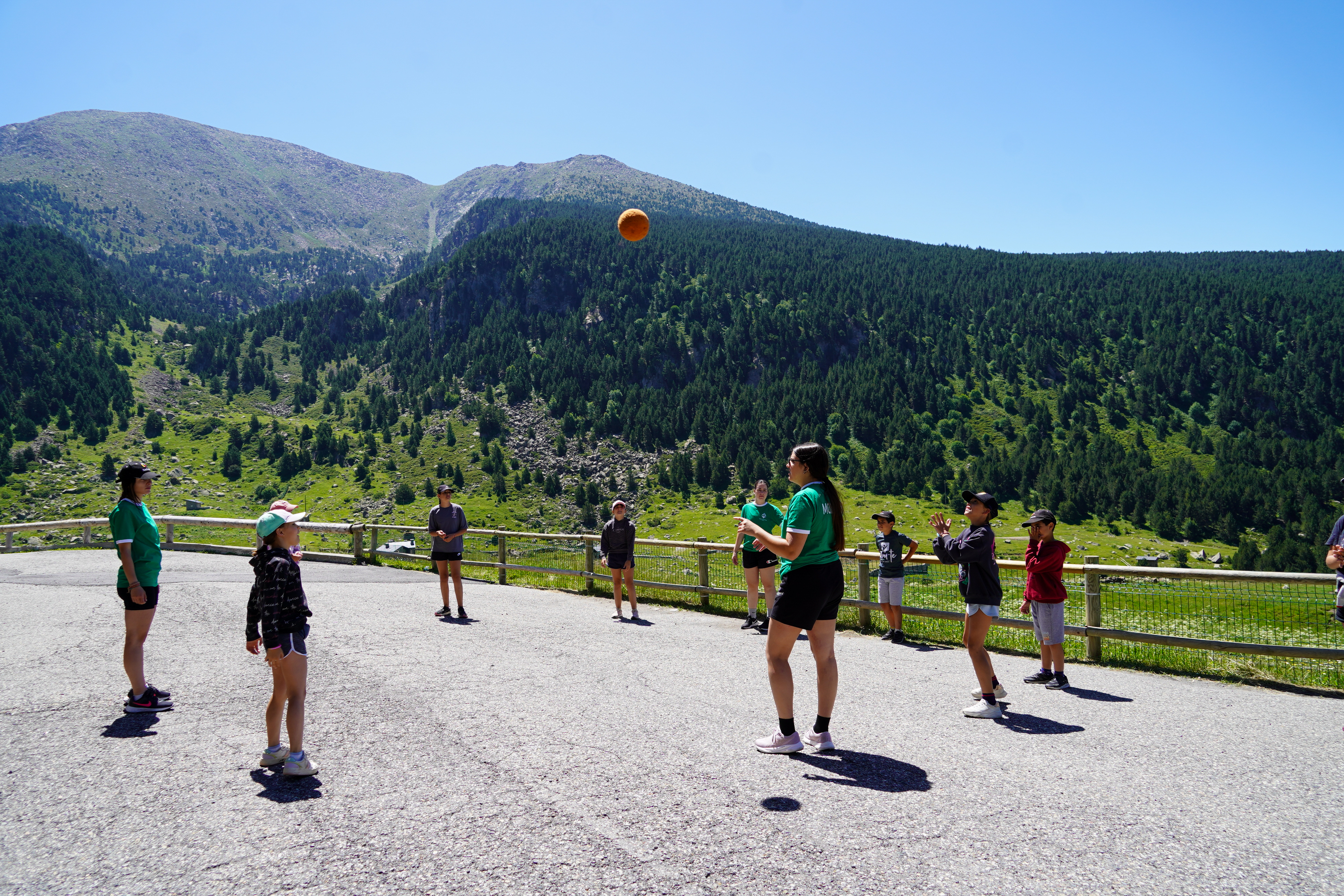 Visita a la Baronia dels Cortals d'Encamp