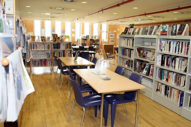 Biblioteca comunal del Pas de la Casa