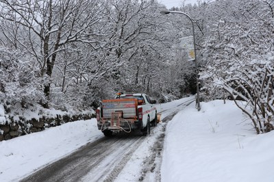 Treta de neu a Encamp.
