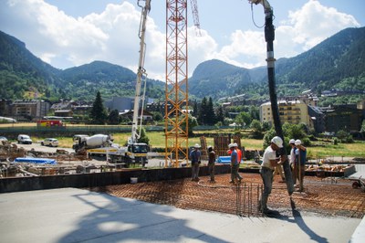 20250704 Treballs obra nou espai per a la gent gran.