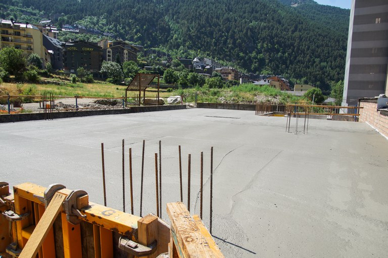 20250704 Treballs obra nou espai per a la gent gran