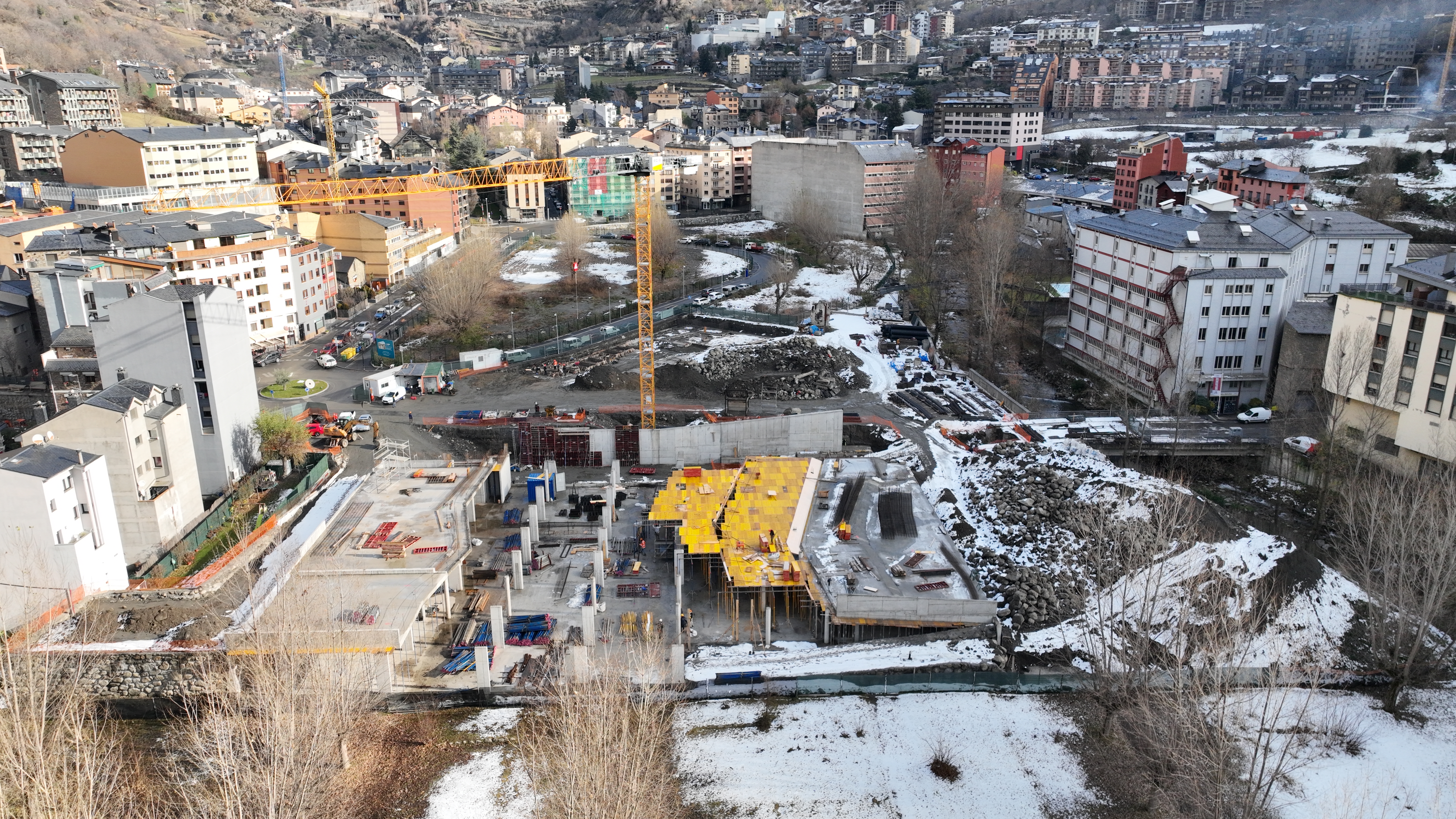 Procés de construcció del parc de l'Ossa a Encamp @ComuEncamp (1).JPG