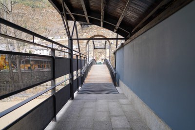 Rehabilitació del pont de la Mola.